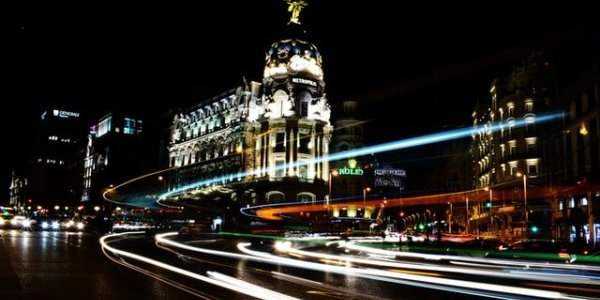 Madrid Accueil by night
